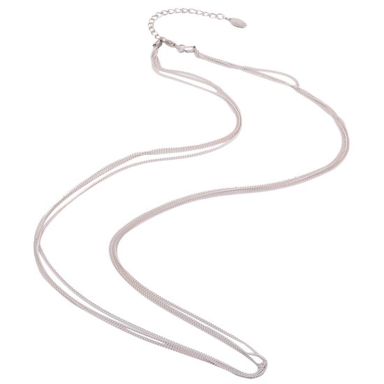 Zilverkleurige halsketting met drie lagen fijne schakels en een verlengketting.