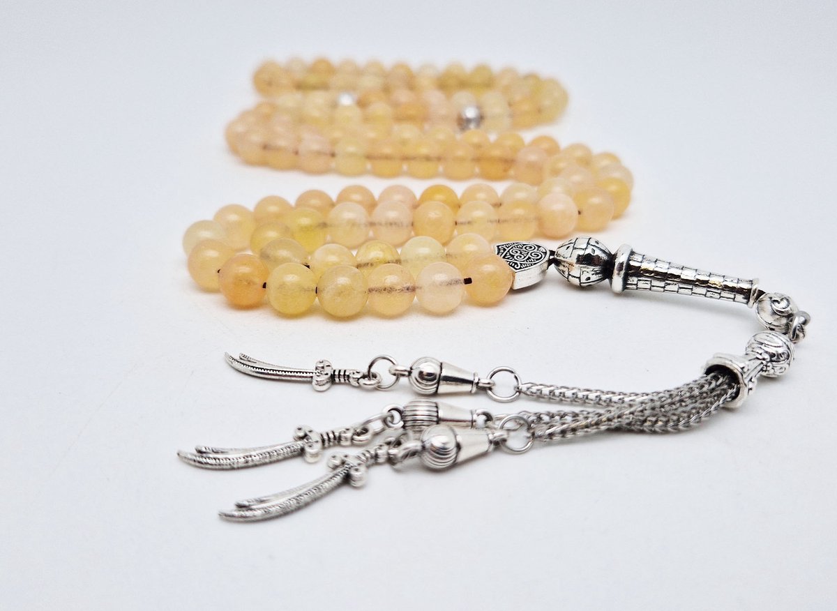 Handgemaakte tesbih "Tasbih" natuursteen " Calciet geel " - Aantal kralen 99 - Diameter kralen 8MM - met metaal tassel "Zwaarden" - Een mooi cadeau-idee
