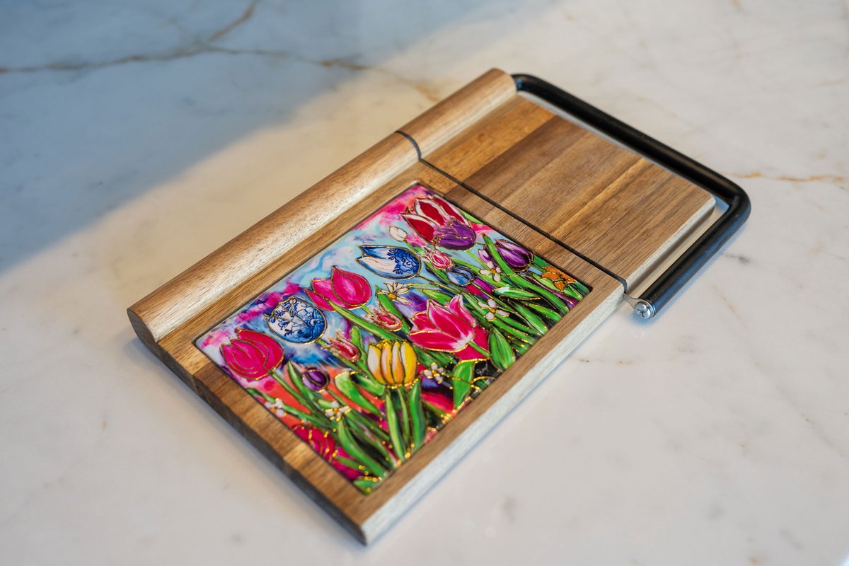 Kaassnijder - Dutch beauty spring - D25x16 H3 - tulpen - Kaasplank