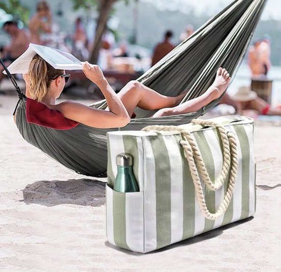 Twenty Two XL strandtas met ritssluiting | binnenvakken en zijvakken| dubbeltouw handvat | legergroen/wit/beige gestreept | grote strandtas | 50x15x37cm | waterdicht | lichtgewicht | geschikt als strandtas, yogatas, weekendtas, zwemtas, big shopper