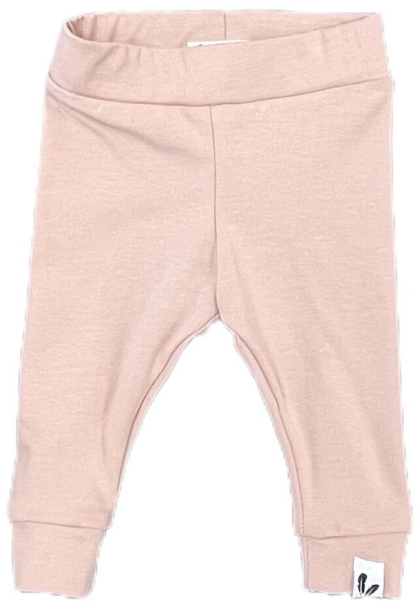 Newborn broekje skinny Crepe maat 62