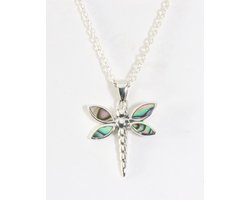 Fijne zilveren libelle hanger met abalone schelp aan ketting