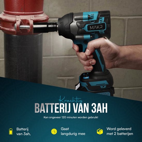 Hand met handschoen houdt Makr slagmoersleutel vast, 3Ah batterij, 120 minuten gebruik.