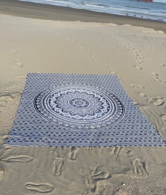 Mandaladoek zwart/wit - 240 x 220 cm - XXL Ibiza laken- Lichtgewicht strandlaken -2-persoons katoenen badlaken - Boho bed & bank sprei - Festivalkleed - Familiestrandlaken - Schaduwdoek - Muur decoratie - Picknickkleed