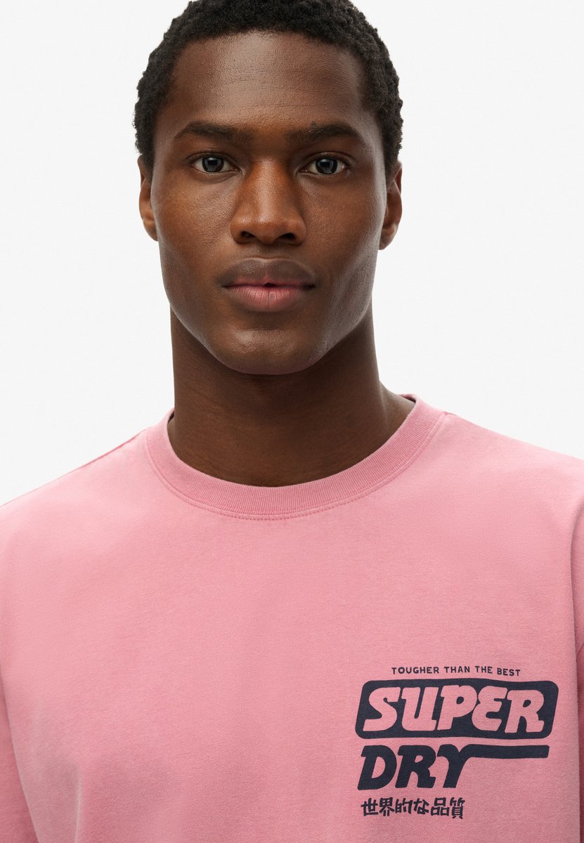 Superdry Trade Tools losvallend T-shirt Heren T-shirts Roze