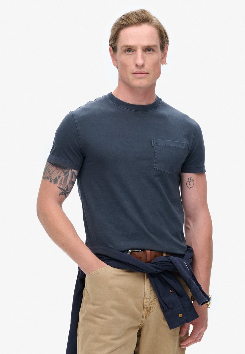 Superdry Essential Washed Pocket T-shirt Met Korte Mouwen M Man Marineblauw