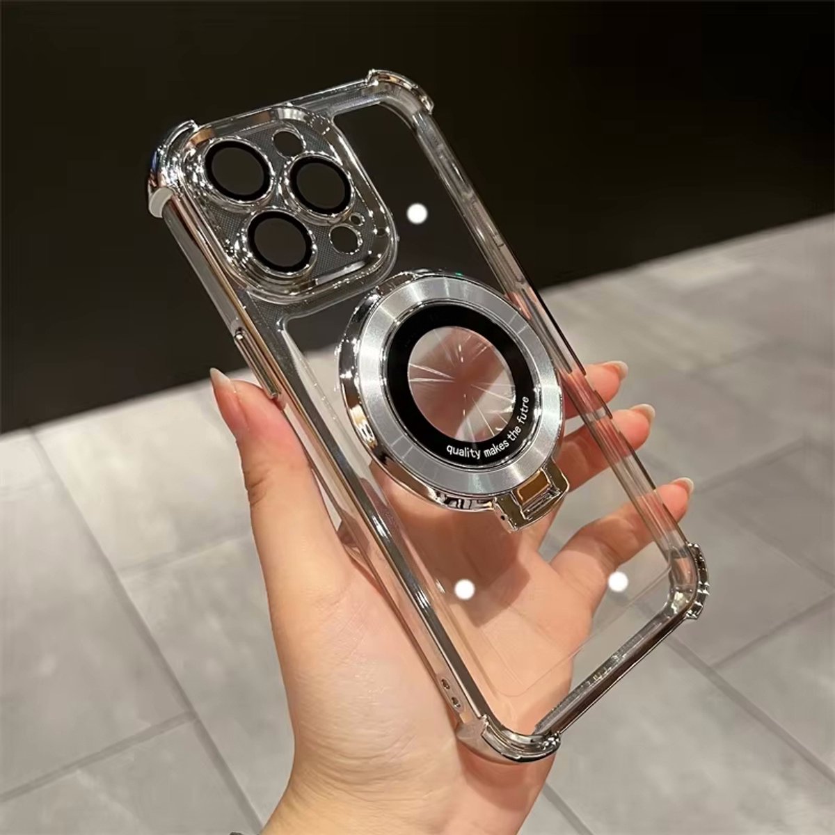 Anti-shock Magnetische hoesje met onzichtbare Ringstandaard - Geschikt voor iPhone 16 Pro Max - Zilver