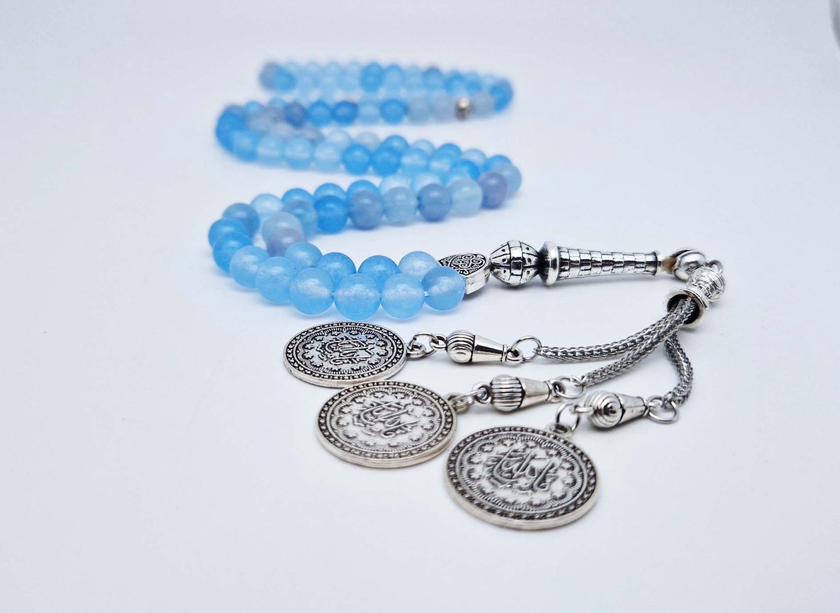 Handgemaakte tesbih "Tasbih" natuursteen " Blauwe Jade " - Aantal kralen 99 - Diameter kralen 8MM - met metaal tassel "Masha' allah" - Een mooi cadeau-idee
