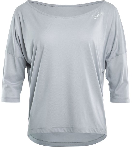 Lichtgrijze oversized top met driekwart mouwen en wijde halslijn, met logo op de borst.