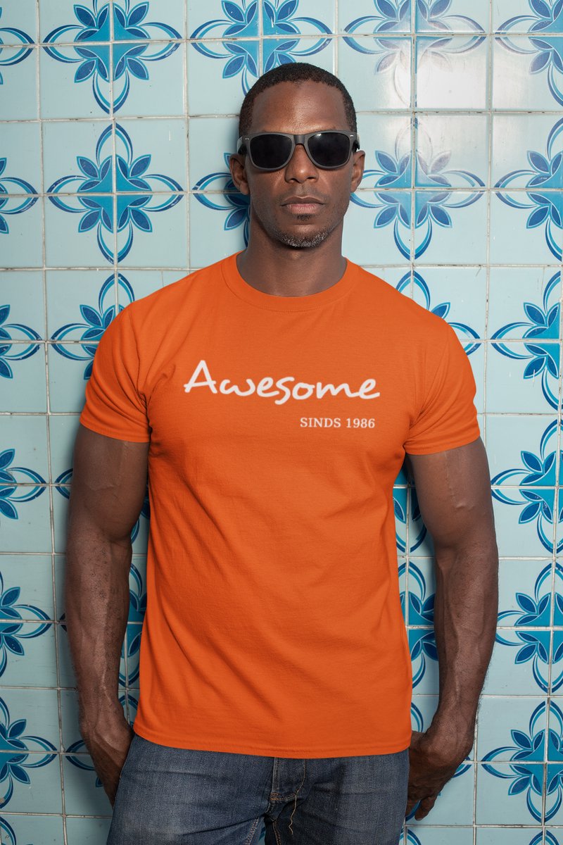 1986 Jaar Oranje T-shirt Heren - Maat XL - Awesome - Verjaardag Cadeau Mannen - Limited Edition
