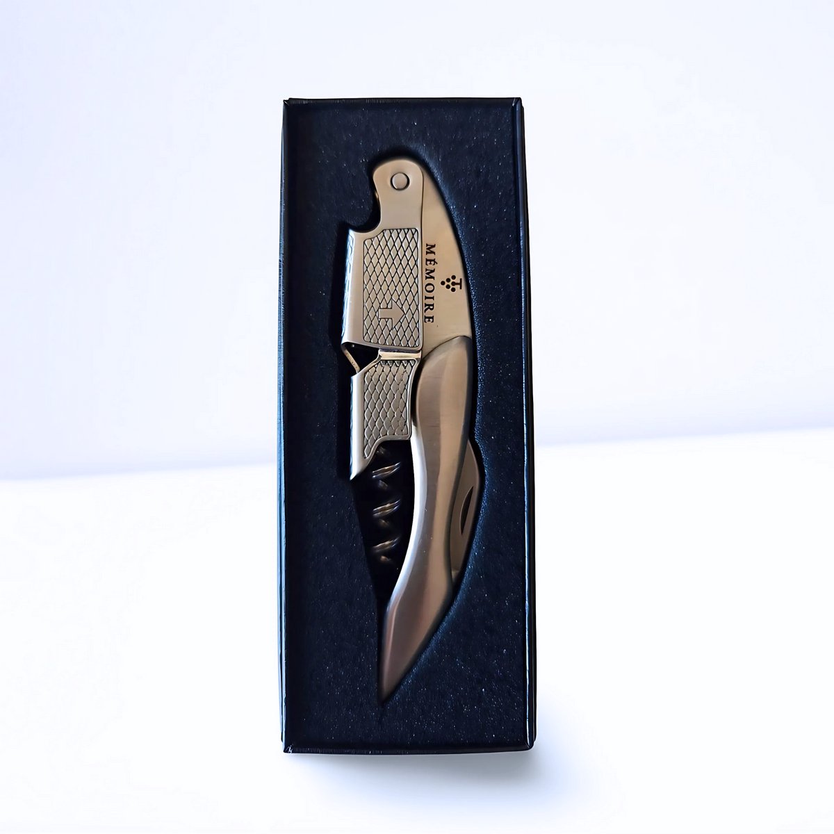 Mémoire® Couteau Sommelier Solide RVS - Kurkentrekker van Roestvrij Staal - 3 in 1 Sommelier mes met Flessenopener en Foliesnijder - Stijlvolle en Duurzame Wijnopener - Perfect voor Horeca en Thuis - Premium Kelnermes voor Wijnliefhebbers — cadeau in Kookcadeaus - foto 3