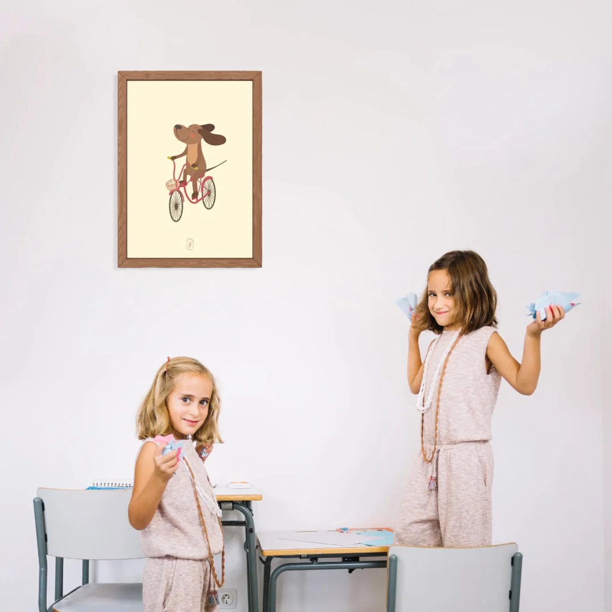 Kinderkamer poster met dieren - Cycling pup | Babykamer | kinderkamer decoratie | grappige poster met fietsende hond | Wanddecoratie | 30x40 cm