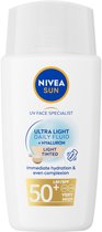 NIVEA SUN UV Face Ultra Light Zonnebrand Gezicht - Light Tinted Zelfbruiner Gezichtszonnebrand - Trekt Snel in - SPF 50+ - 40ML