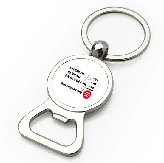 Akyol - 50 jaar sarah en abraham cadeau - flesopener - Hoera 50 jaar - 50 jaar cadeau - jubileum man en vrouw - met opdruk - - grappige tekst - jarig - verjaardag - - 9 bij 3 cm
