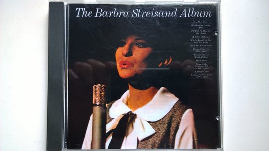 CD hoes: Barbra Streisand Album met Barbra zingend in microfoon, lijst van nummers aan de rechterkant