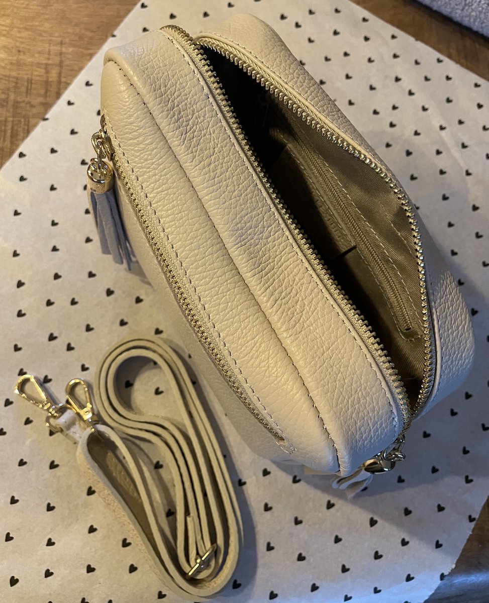 Schoudertas Echt Leer | BEIGE | 20 cm x 14 cm x 8 cm | Handtas | Toilettas | Accessoire | Trendsetter | Wauw | Fashion | Trending | Zak | Hip | Handig | Gadget | Make-up tas | Purse | Make up | Accessoires | Dames | Kinderen | Vrouw | Mat | Mode