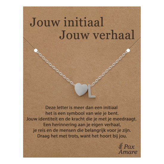 Collier Lettre L sur carte cadeau - Votre initiale, votre histoire - 45 cm en acier inoxydable argenté - Pendentif initiale et cœur - Pax Amare