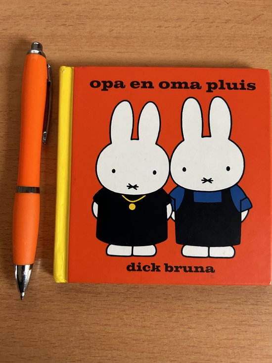 Opa en oma pluis - cover