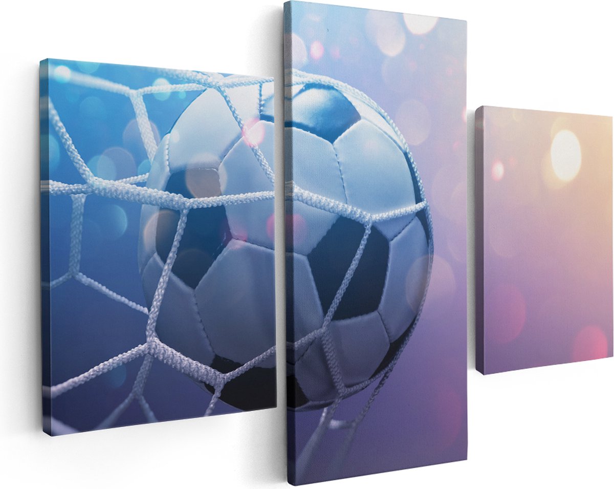 Artaza Canvas Schilderij Drieluik Voetbal Bal Door Het Goal Heen - 180x120 - Groot - Foto Op Canvas - Canvas Print