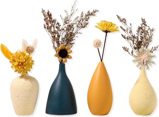 Cadeau voor kerst, Kleine Keramische Vazen voor Bloemen Decoratieve Vaasenset voor Woonkamer Mini Handgemaakte Vazen voor Tafel Middelpuntdecoratie Moderne Vaas Met Morandi Matte Kleur Set van 4