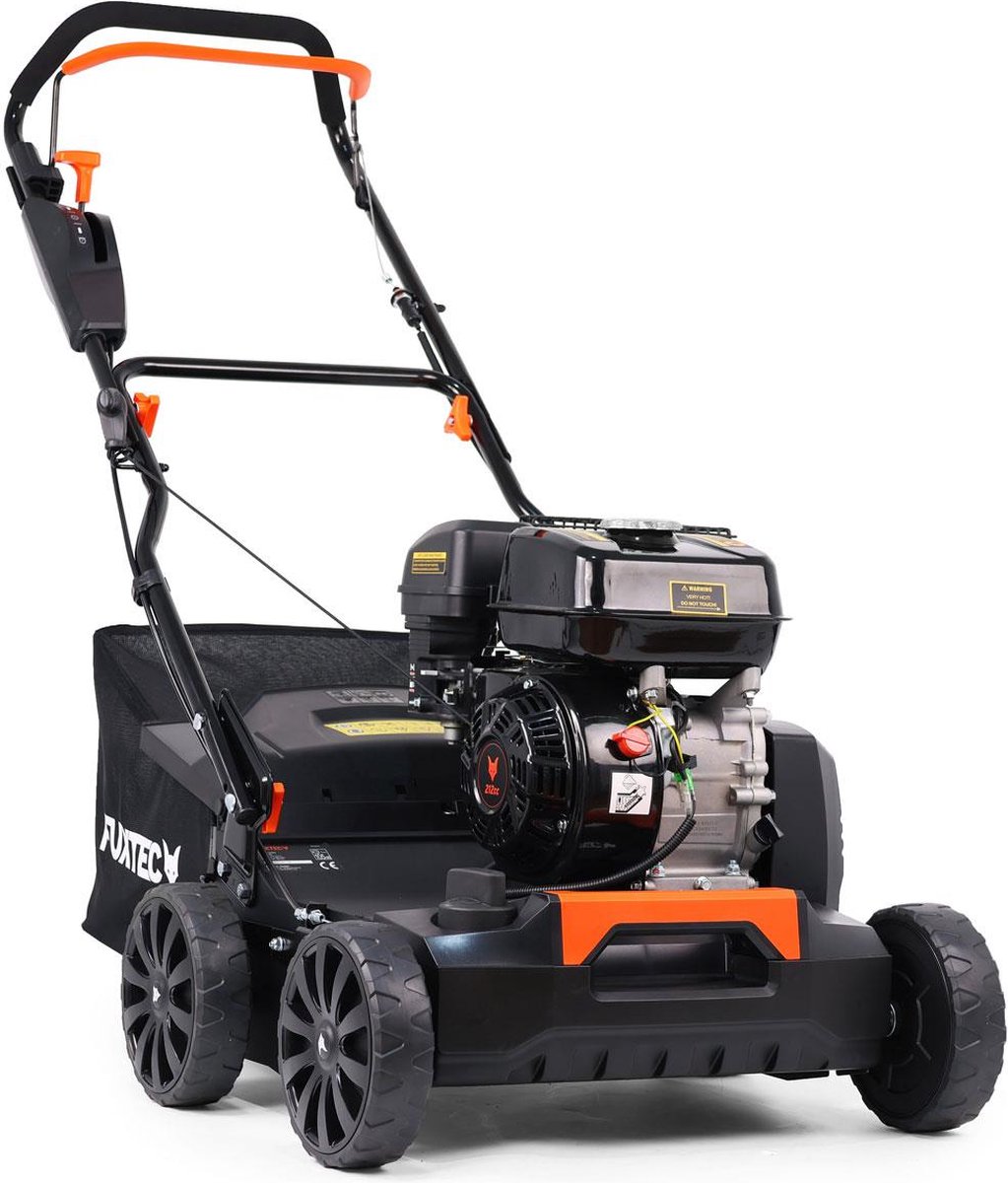 Bol.com FUXTEC 3-in-1 Benzine Verticuteermachine FX-BV240 – 4-Takt Motor 4,1 kW – 18 Messen & 24 Geveerde Tanden – 45L Opvangbak... aanbieding