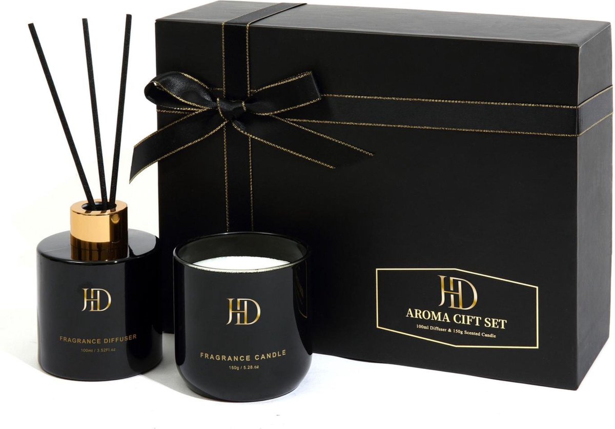 HDJ Premium Aroma Set - Geurkaars(150g) & Geurstokjes(100ml) Diffuser - Reed Diffuser - Aromatherapie - Heerlijke Geurverspreider - Cadeau voor Vrouw - Cadeau voor Man - 30 Branduren - Luchtverfrisser - Eau De Parfum - Diffuser -Zwart/Goud - Rose Oud