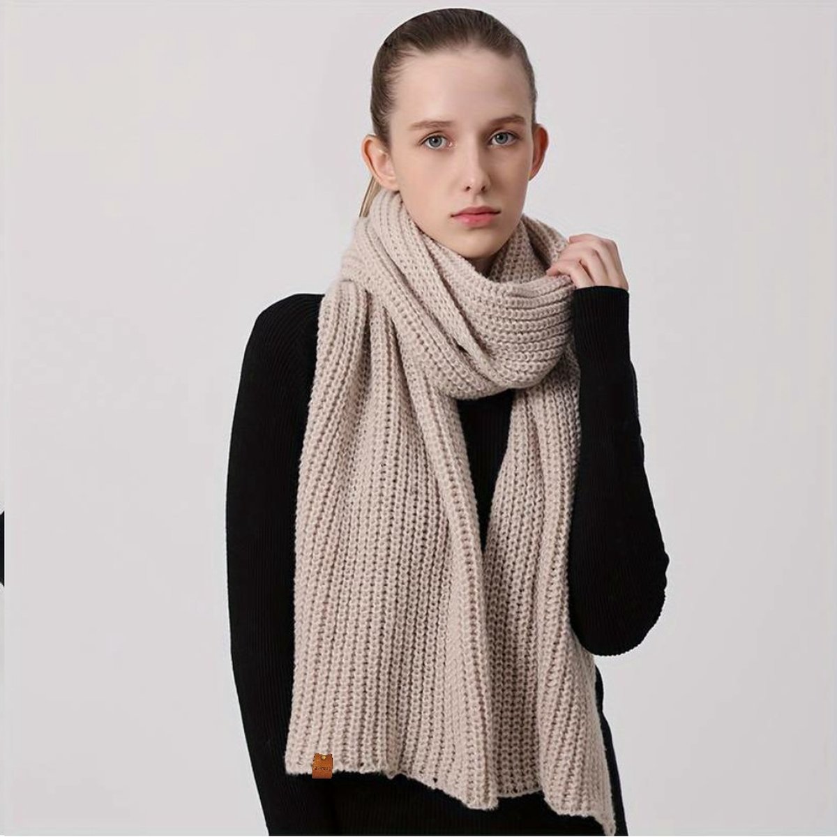 Gebreide Luxe Warme Winter Sjaal- Beige - Fraaisz - Groot en Warm - Luxe Dames / Heren Sjaal Winter - 30 x 180cm