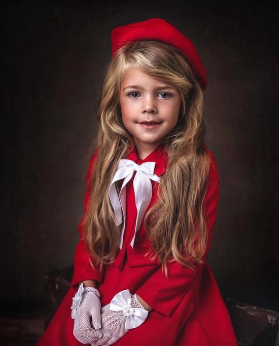 Feestjurk-feestkleding meisje-kleedje-verjaardag jurk-rood-themafeest-fotoshoot-jurk meisje-baret-jasje (mt 98/104)