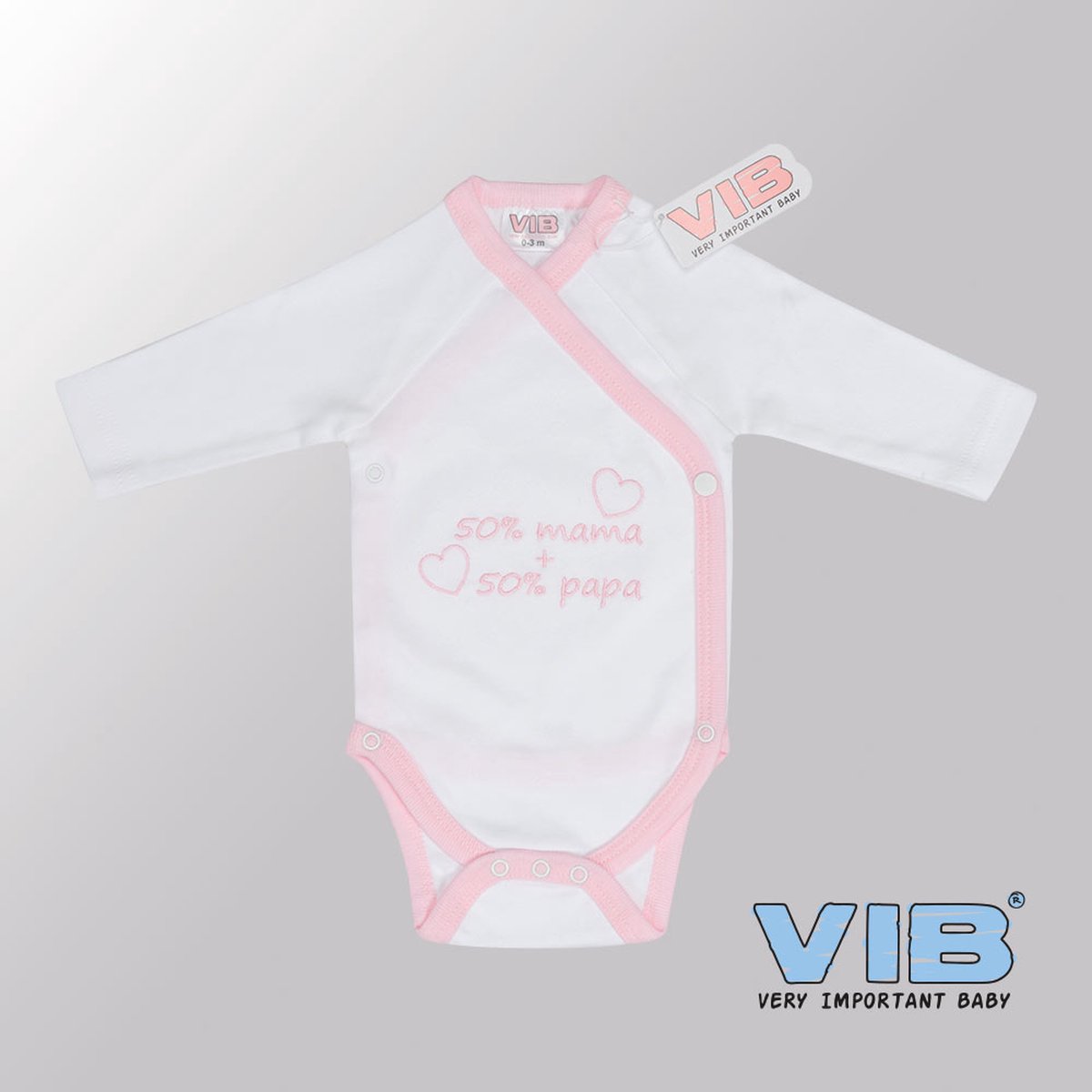 VIB® - Rompertje (overslag) Luxe Katoen - 50% Mama + 50% Papa (Wit-Roze) - Babykleertjes - romper - rompertjes - rompertjes met tekst - baby cadeau - baby aankondiging - overslagromper