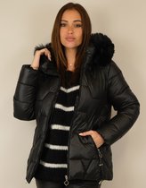 winterjas - jas - dames - zwart - capuchon - puffer