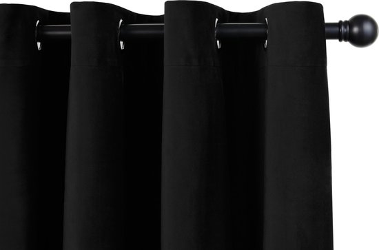Lifa Living - Fluwelen Gordijnen - 150 x 250 cm - Zwart - Verduisterend - Wasbaar - Kreukherstellend - Kleurvast - 8 Ophangringen - 1 Stuk