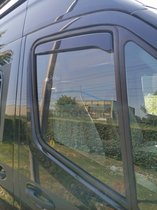 Mercedes Sprinter type W907 zijwindschermen getint donker (korte / halve) raamspoilers tbv model VANAF 2018 merk Team Heko visors fenders