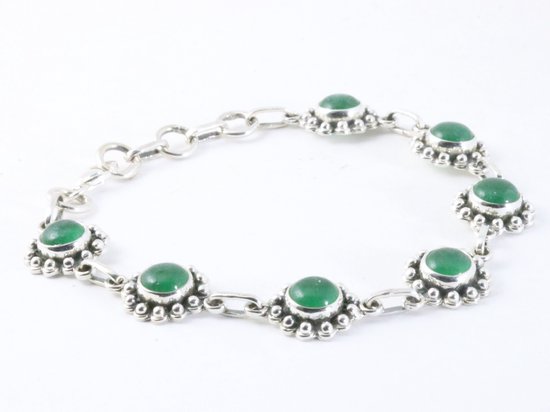 Bracelet en argent orné de jade