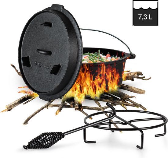 Wiltec Dutch Oven 3 Litre with Coaster and Lid Lifter, Cast Iron Cooking Pan for Campfire and Camping, Camping Pan for Baking and Roasting Wiltec Dutch Oven 3 Litre with Coaster and Lid Lifter, Cast Iron Cooking Pan for Campfire and Camping, Camping Pan for Baking and Roasting