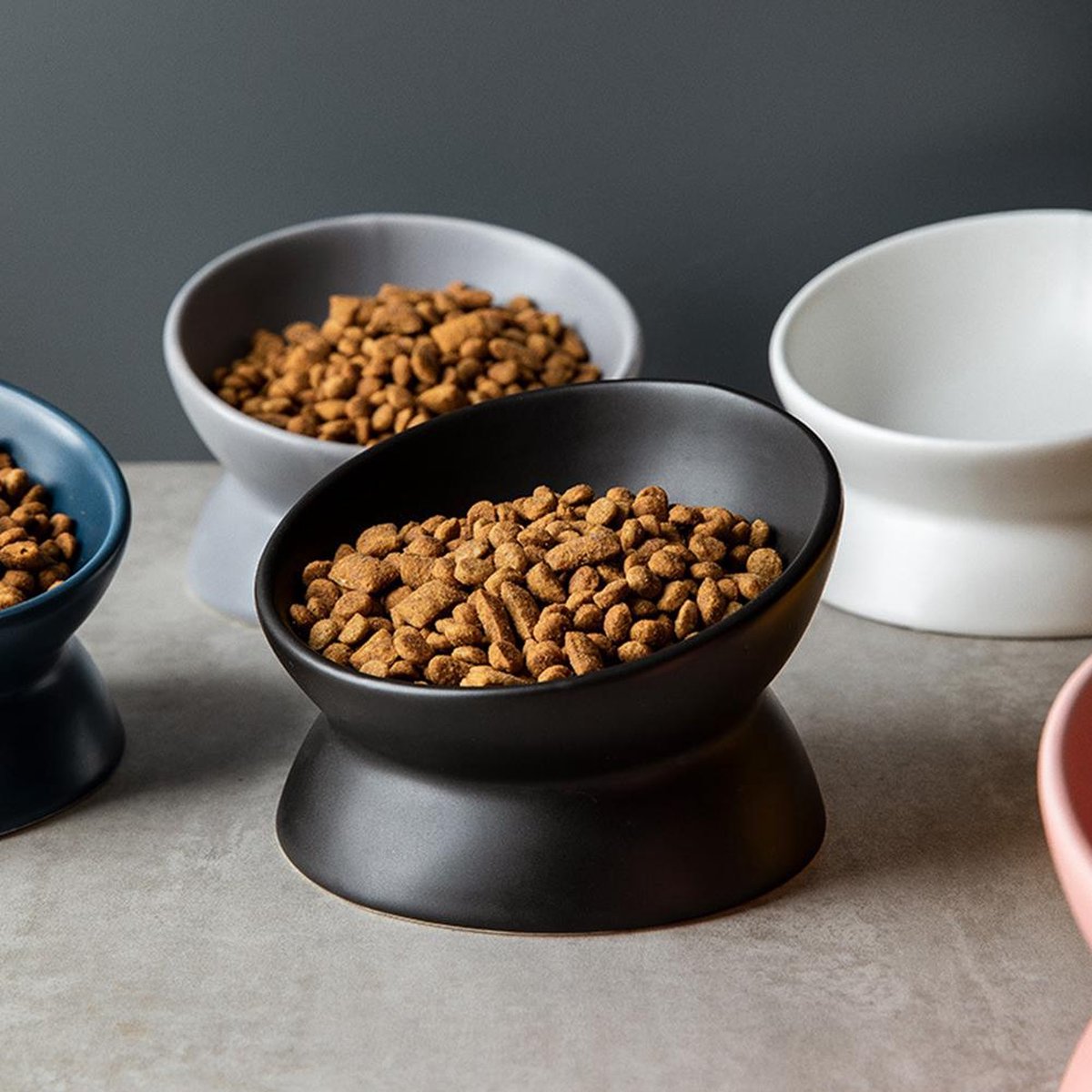 GUUSII HOME Katten Verhoogde Voerbakken met stand verhoogd en gebogen GUUSII HOME Katten Verhoogde Voerbakken met stand verhoogd en gebogen