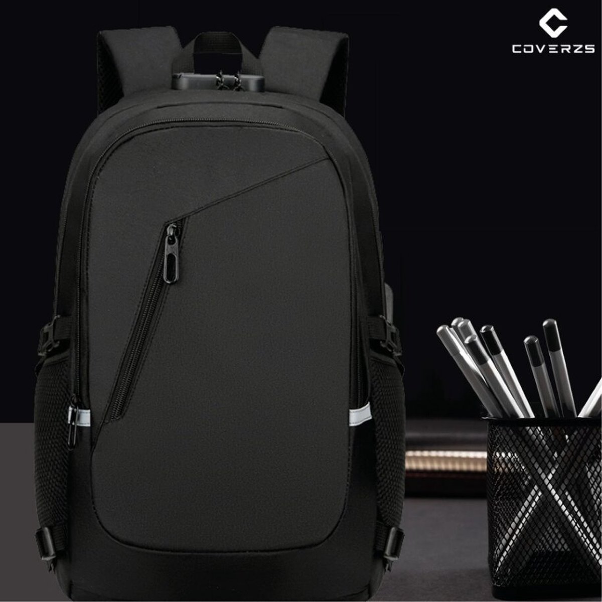 Coverzs Rugtas met Laptopvak (25 L inhoud) - Rugzak voor school of werk - Incl. 15.6 inch laptop vak met bescherming - Compacte Stevige schooltas - Comfortabele backpack - rugtas heren / dames - Inclusief Cijferslot - Zwart – foto 2