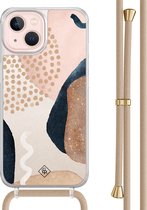 Casimoda® hoesje met beige koord - Geschikt voor iPhone 13 - Abstract Dots - Afneembaar koord - TPU/acryl - Bruin/beige