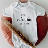 KLEINE FRUM - Littlest valentine in the way - zwangerschap bekendmaking - romper - wit - baby op komst - zwanger - maat 68 - grote broer - grote zus - kraamcadeau