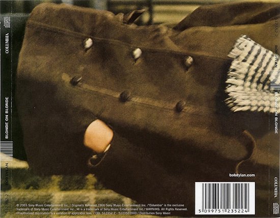 Achterkant cd-hoes van Bob Dylan's Blonde on Blonde, met detail van een bruin jasje met knopen.