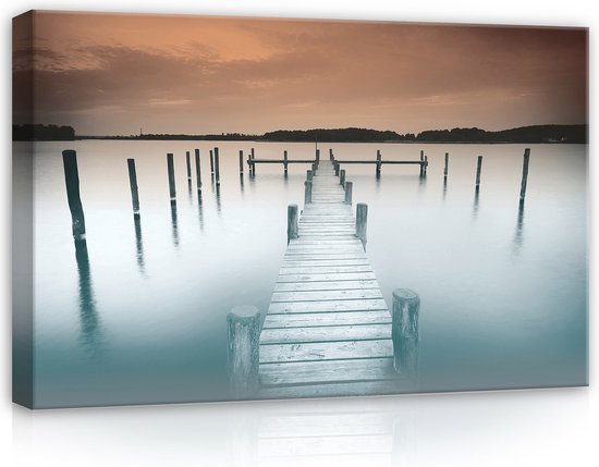 Canvas Schilderij - Pier - Hout - Water - Uitzicht - Wolken - Bergen - Inclusief Frame - 60x40cm (lxb)