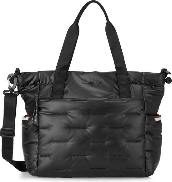 Zwarte gewatteerde shopper met Hedgren-logo, buitenvakken met gestreepte accenten en een losse schouderband.