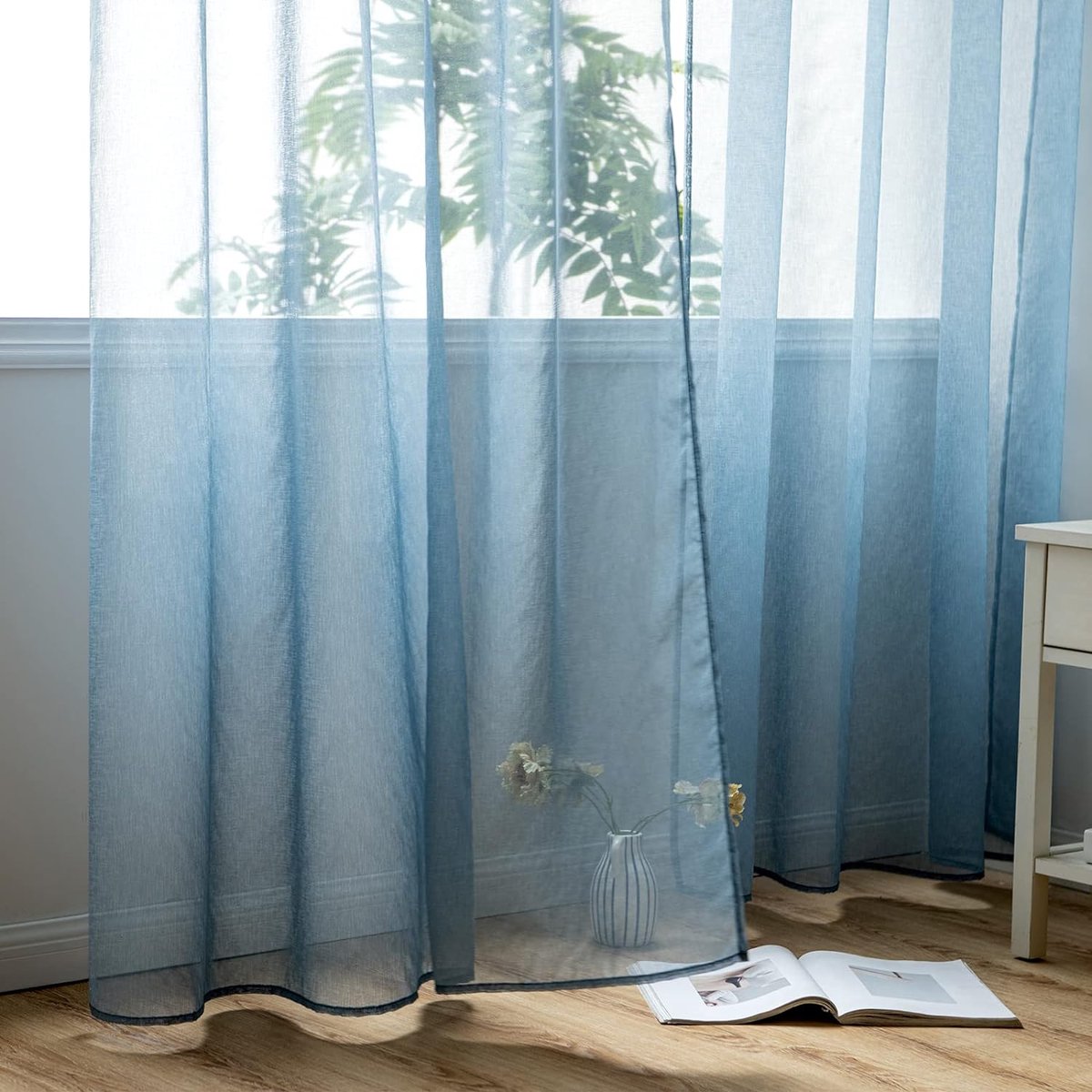Lot de 2 rideaux en lin semi-transparent avec œillets - Pour chambre à Lot de 2 rideaux en lin semi-transparent avec œillets - Pour chambre à