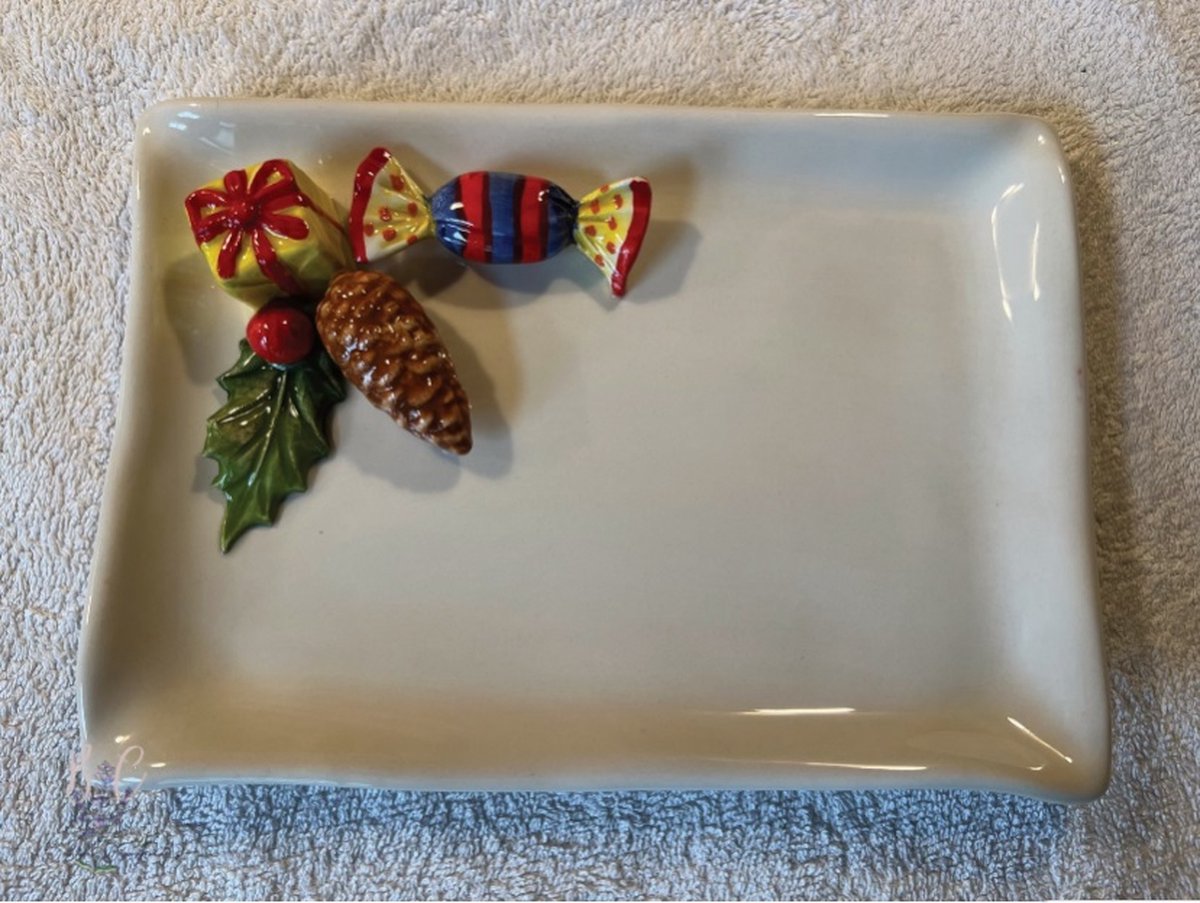 BellaCeramics 002 | bord snoep | servetbord klein vierkant | kerstmis - sinterklaas | Italië - Italiaans keramiek servies 23 x 16 cm H 2 cm