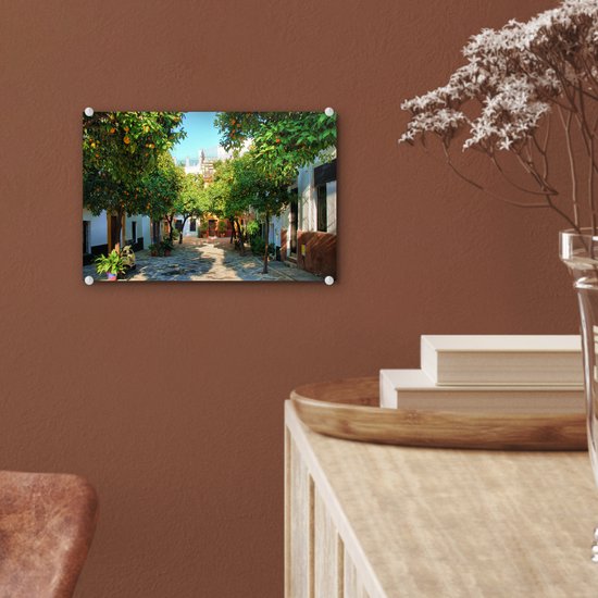 ® Glasschilderij 30x20 cm - Schilderij acrylglas - Sevilla - Boom - Wit - Foto op glas - Muurdecoratie woonkamer - Wanddecoratie slaapkamer - Schilderijen