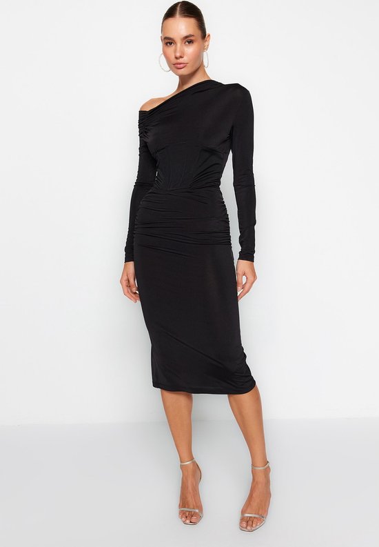 Trendyol manches Standard col asymétrique robe de soirée en simili cuir noir sur mesure avec corsage tricoté TPRAW24EL00053.