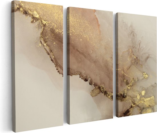 Ensemble de trois peintures représentant des motifs abstraits de marbre brun et doré.