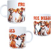 Bedrukte koffie beker - thee mok - tekst free kisses - dog - hond