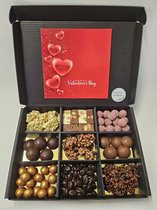 Luxe Belgische Chocolade Proeverij Pakket met Mystery Card 'Happy Valentine's Day'
