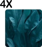 BWK Stevige Placemat - Groen - Blauwe Bladeren - Set van 4 Placemats - 50x50 cm - 1 mm dik Polystyreen - Afneembaar
