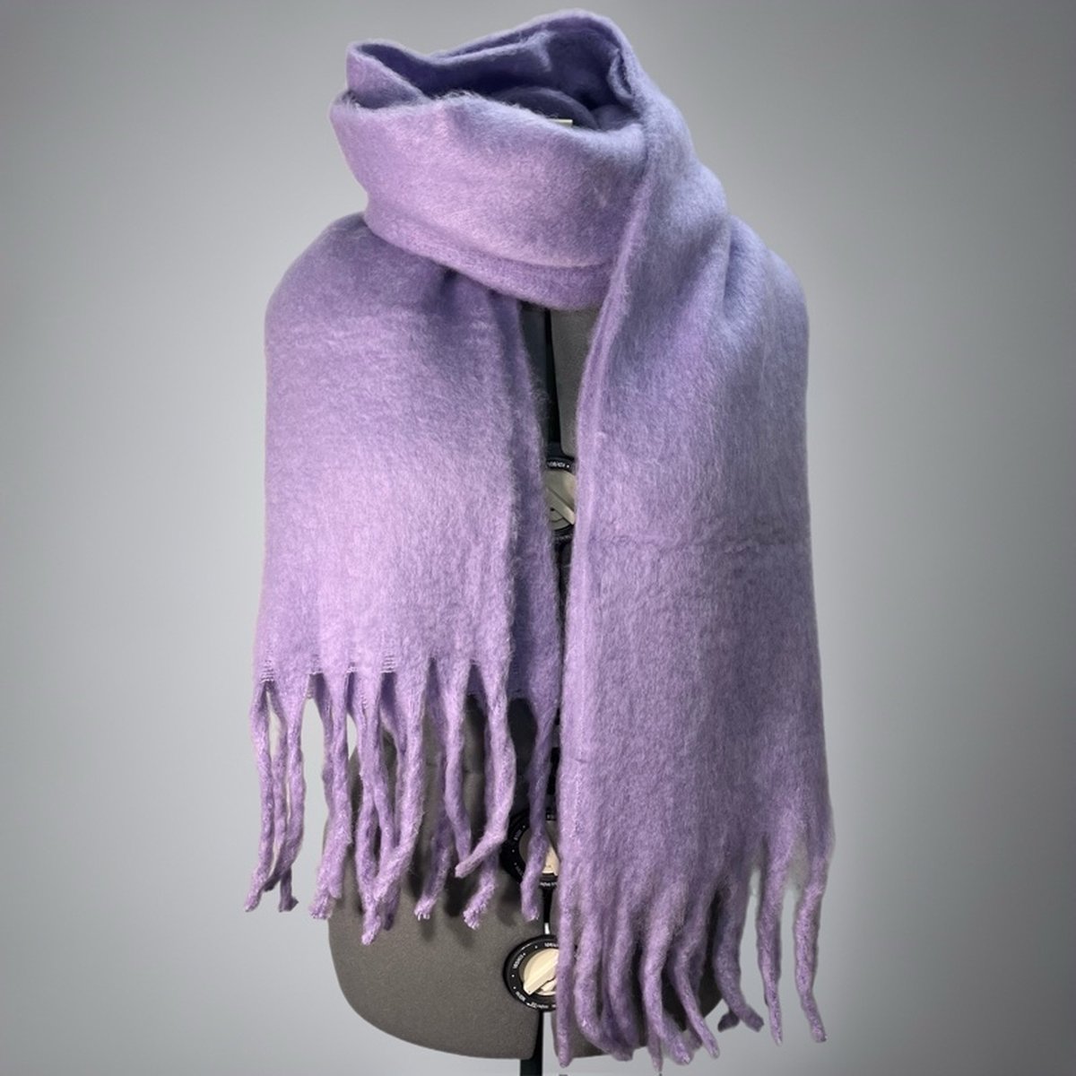 Sjaal Grape Purple / Fluffy sjaal met franjes / chunky fluffy scarfs / accessoires dames Sjaal / wintersport / fluffy sjaal / fluffy scarf